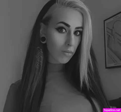 Julykiss OnlyFans Thumbnail #iiBp18BZmM