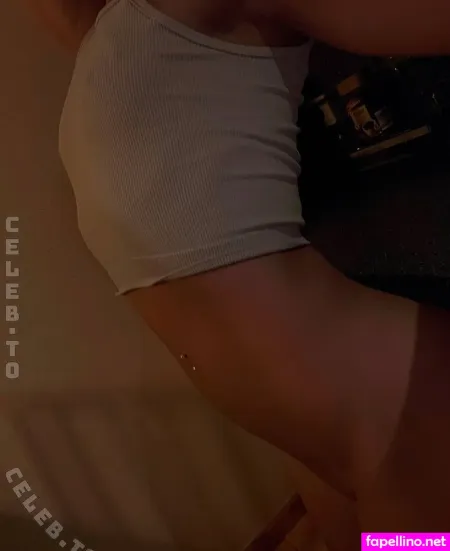 Julz Journey OnlyFans Thumbnail #4X2Loyy0co
