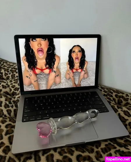 Julzthefools 1 OnlyFans Thumbnail #Fa3qRRu7bS