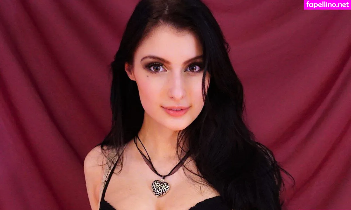 JuneMooreXXX, julietmoore573, juneemm, kink_princess Nude Leaked OnlyFans Photo #bOVF3TM3cZ