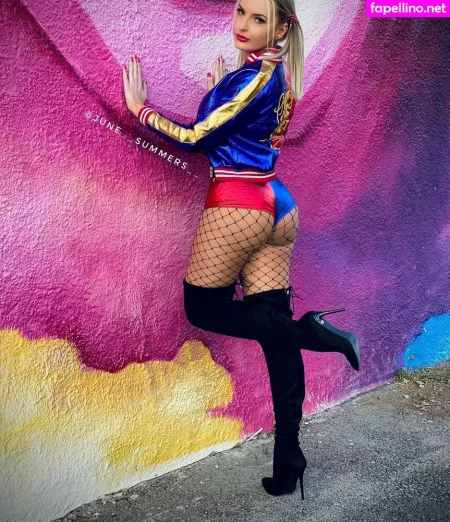 June Summers OnlyFans Thumbnail #dlulURDfX5