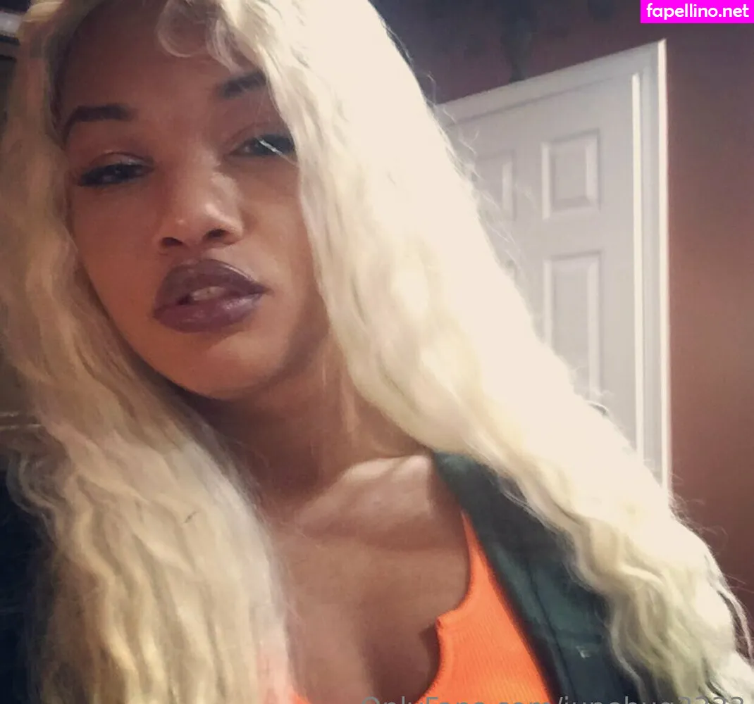 junebug3333, junebug9633 Nude Leaked OnlyFans Photo #7I48EhgBK5
