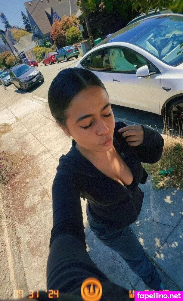 _junebunni, junebunni Nude Leaked OnlyFans Photo #2LaI9dd5Z4