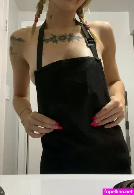 Junejuliet OnlyFans Thumbnail #mowvPnyVA3