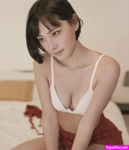 Juneliu 4 OnlyFans Thumbnail #0MR53NduDc