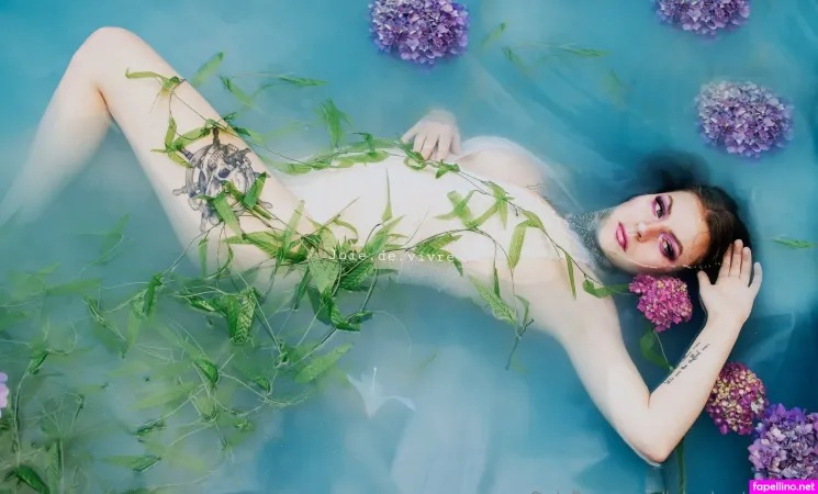 Juneriot Free OnlyFans Thumbnail #np8sTeRfwo