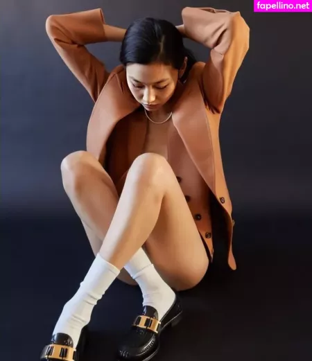 Jung Ho Yeon OnlyFans Thumbnail #d8VnQrUUIY