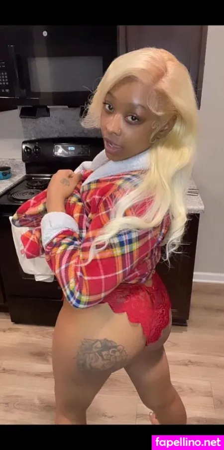 Junglebootyy OnlyFans Thumbnail #0VYmxgRs0y