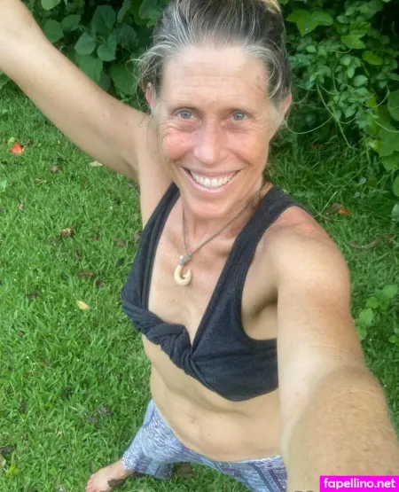 Junglelady52exposed OnlyFans Thumbnail #iIkm30JHhp