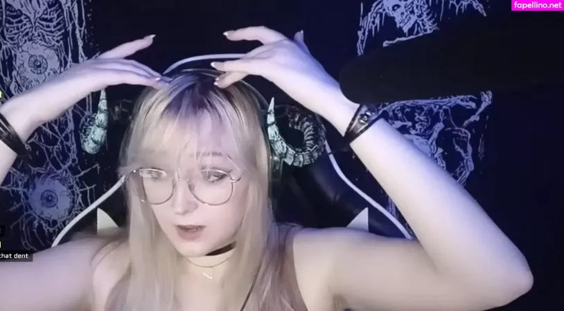 Juniper Actias OnlyFans Thumbnail #q4v8hSvtV8