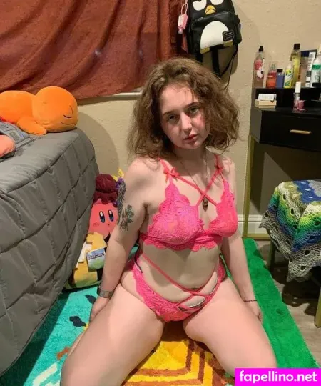 Junipersden OnlyFans Thumbnail #1DHwwKZ762