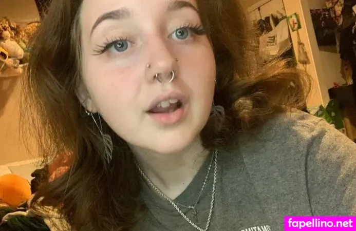 Junipersden OnlyFans Thumbnail #GEMcKZnVqf