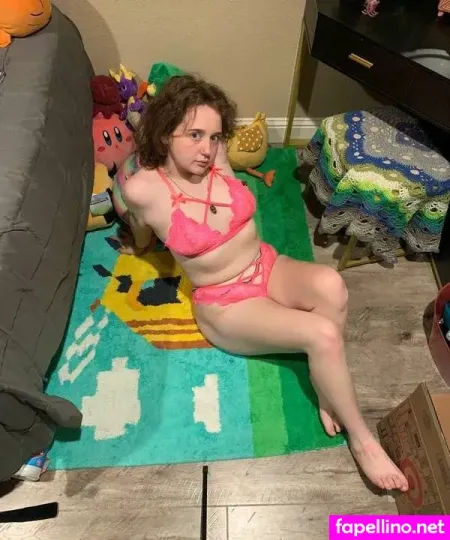 Junipersden OnlyFans Thumbnail #iH6zZbq00b