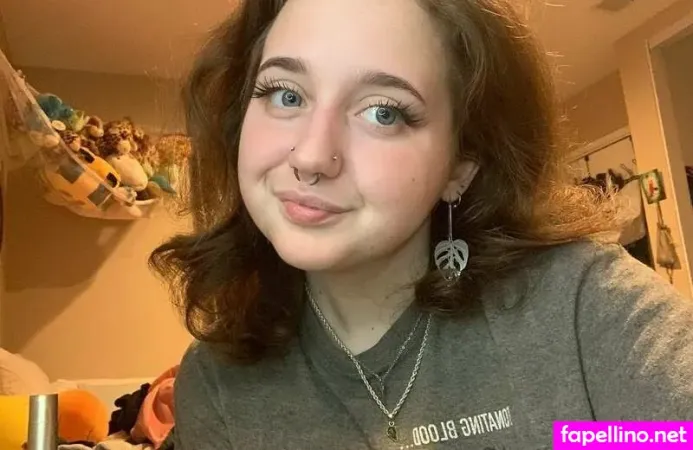 Junipersden OnlyFans Thumbnail #iwpZMIp0Ue