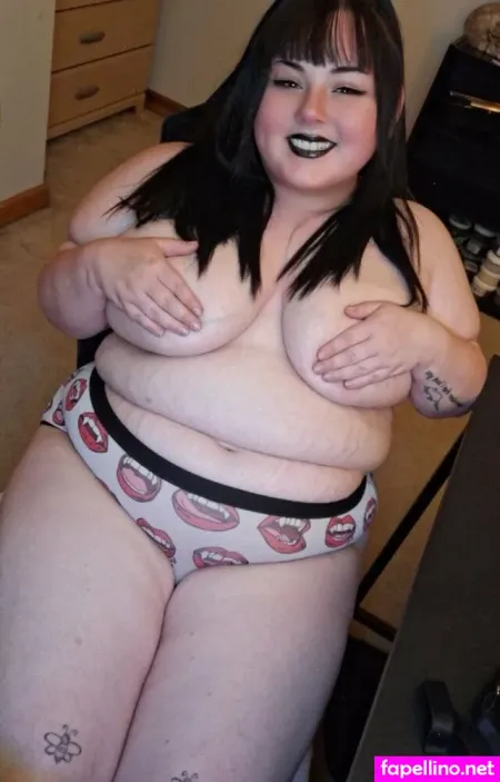 Junkyardpixie OnlyFans Thumbnail #fbhdo1iKaw