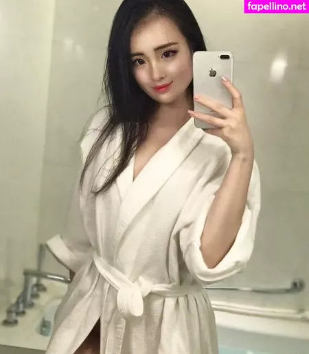 Junny Kim OnlyFans Thumbnail #r5uR9KjbjH