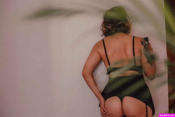 Juno 69 OnlyFans Thumbnail #HPpUVSUOVw