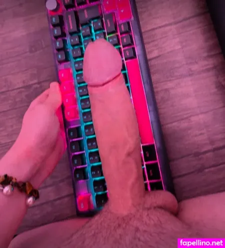 Junodeer OnlyFans Thumbnail #MfouBZ8KJl