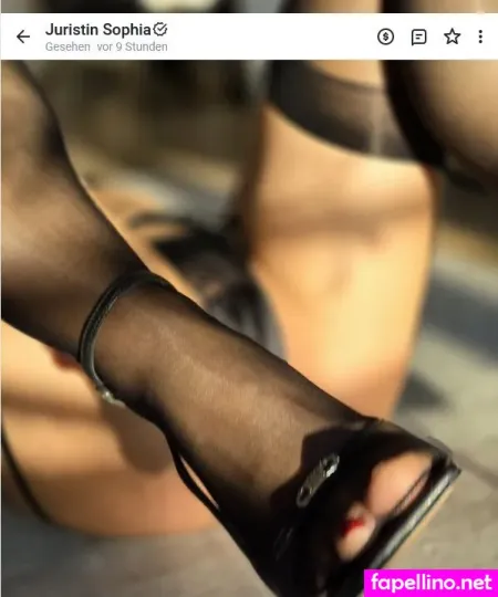 Juristin Sophia OnlyFans Thumbnail #48tlTtV4tv