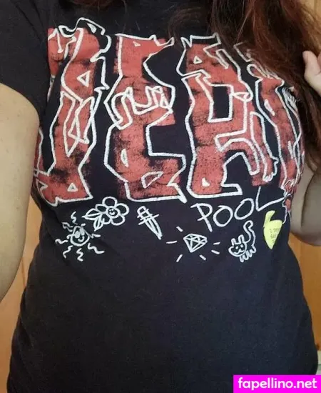 Just A Female Nerd Main Profile Photo