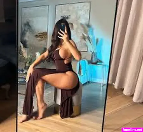 Just Chloee Main Profile Photo