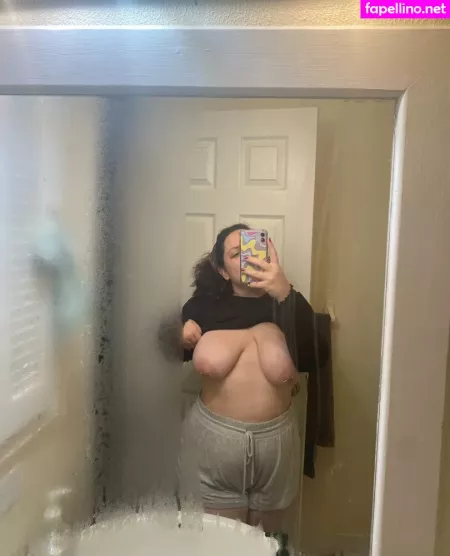 Just Peachpievip OnlyFans Thumbnail #0nuIsUG6gB