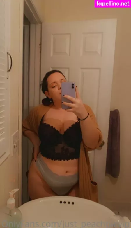 Just Peachpievip OnlyFans Thumbnail #do2ciG6wSU