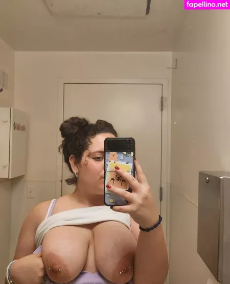 Just Peachpievip OnlyFans Thumbnail #fSKAaT9pB4