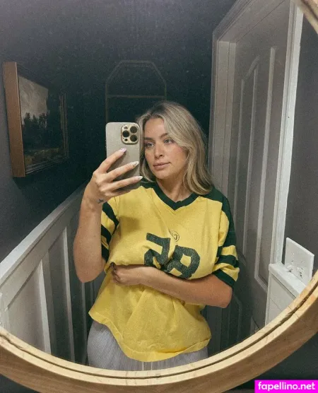 Just Peachyyy OnlyFans Thumbnail #u4exNywfeX