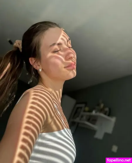 Justadela OnlyFans Thumbnail #I4YrKHWIWI
