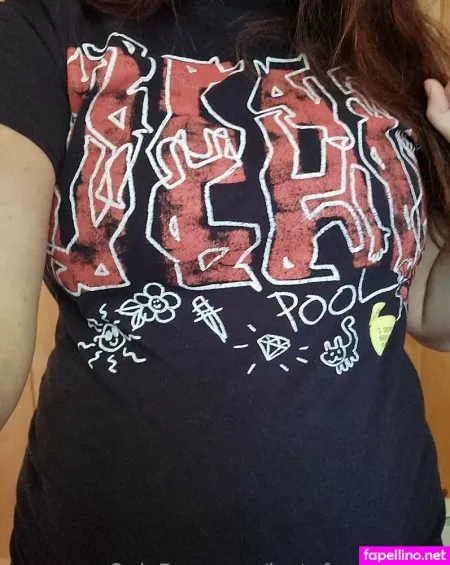 Justafemalenerd OnlyFans Thumbnail #x9qJVsT7Y9