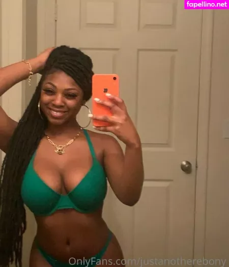 Justanotherebony OnlyFans Thumbnail #ynTxLpLkpK