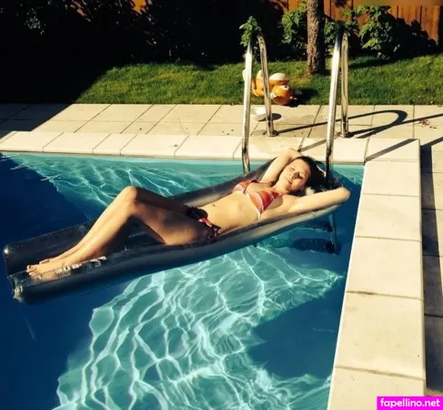 Justbecci Beccisplayground OnlyFans Thumbnail #5yEbAZNIpC