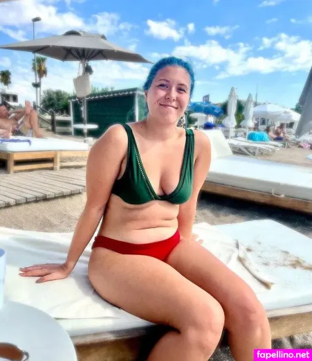 Justbecci Beccisplayground OnlyFans Thumbnail #7oTsveJjcx