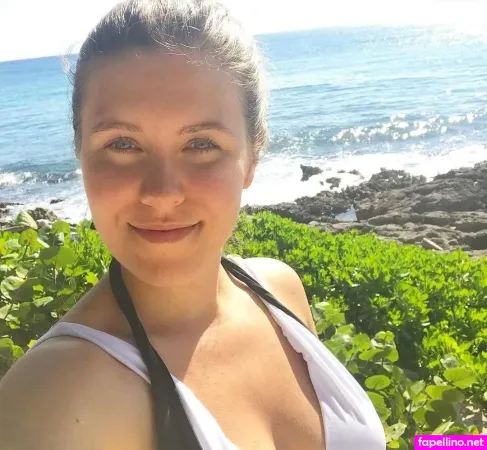 Justbecci Beccisplayground OnlyFans Thumbnail #Vvi6m9qT2A
