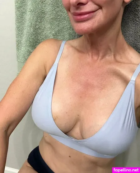 Justblondie68 OnlyFans Thumbnail #gyMGcxsJnF