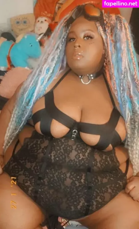 Justfat OnlyFans Thumbnail #UZZM9HzzFl