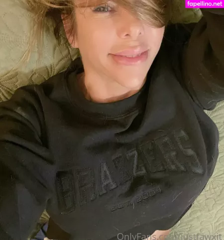 Justfawxit OnlyFans Thumbnail #5QSkukoxfb