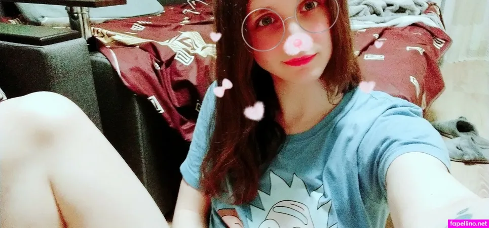 Justhumanfromthemoon Main Profile Photo