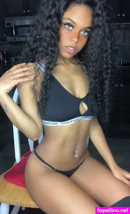 Justimamendez23 OnlyFans Thumbnail #3AwKyREc4v