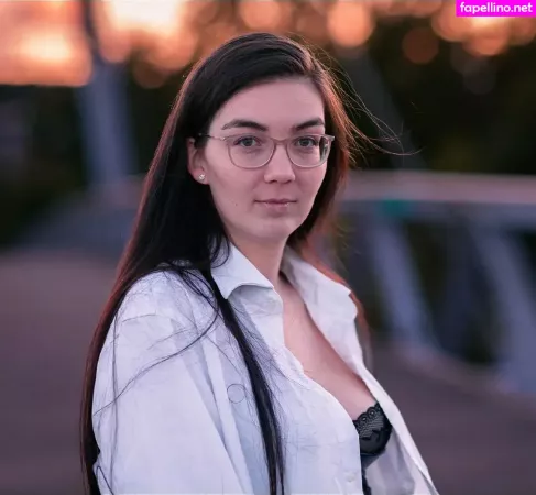 Justine Anne Crane OnlyFans Thumbnail #MOwv6jDjfj