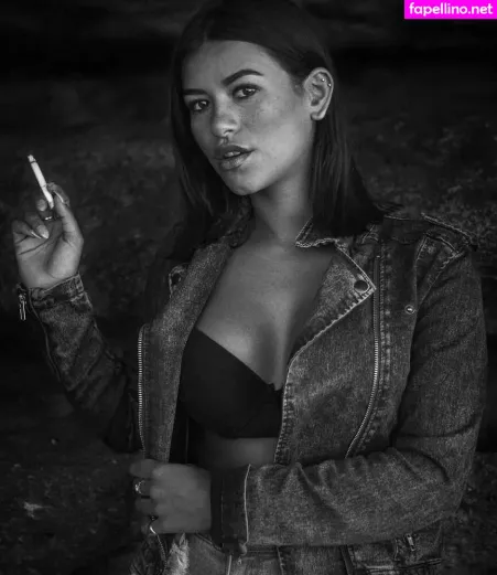Justine Reine Marie OnlyFans Thumbnail #GagfbfSSgz