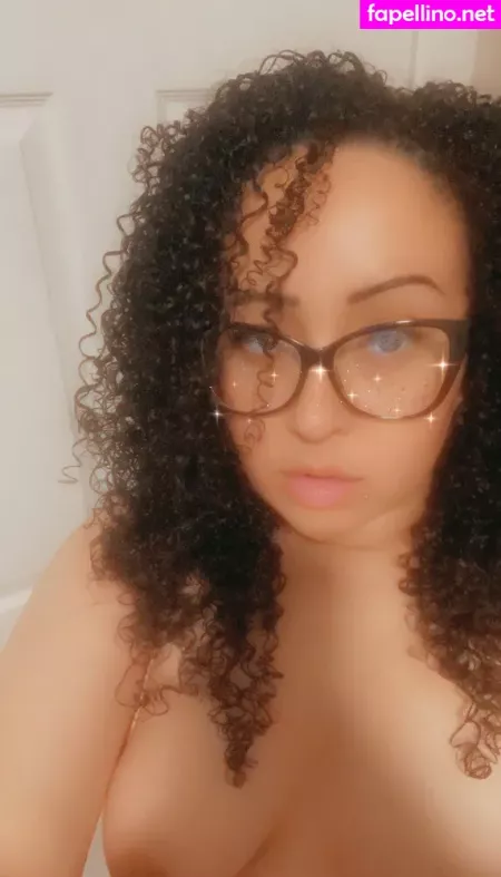 Justinee Starr OnlyFans Thumbnail #R8Le9vGq9K