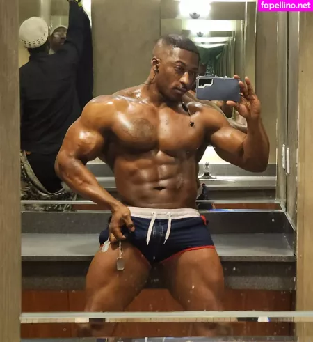 Justinthemodel OnlyFans Thumbnail #qK8mRF9Fyk