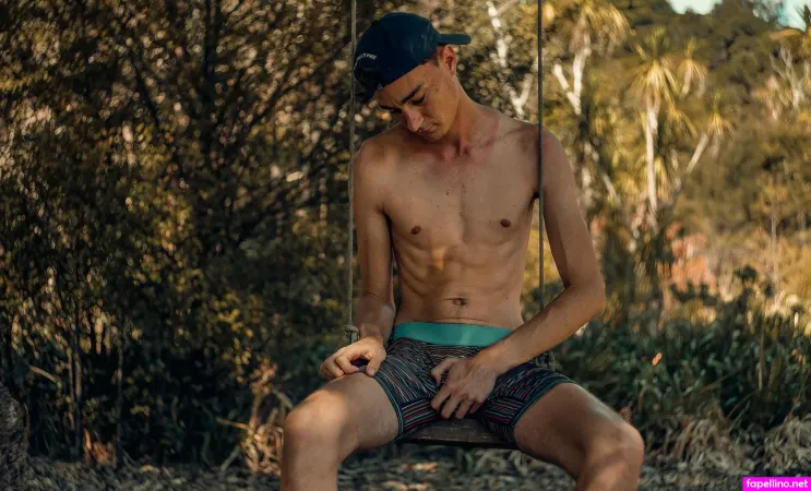 Justmax OnlyFans Thumbnail #KlMuFMs7yH