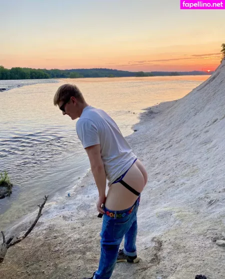 Justmyless OnlyFans Thumbnail #aRx0F89SXw