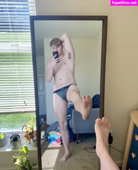 Justmyless OnlyFans Thumbnail #yMg2LCYhZz