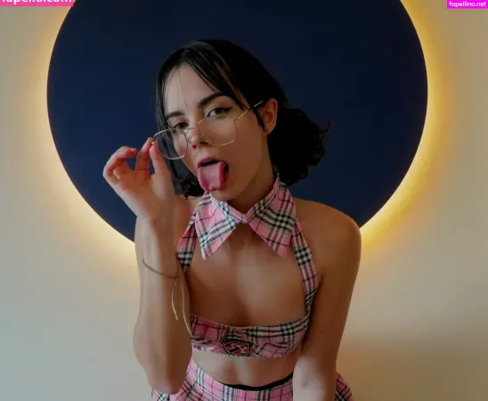 Justroommates OnlyFans Thumbnail #CAKoKEwA2G