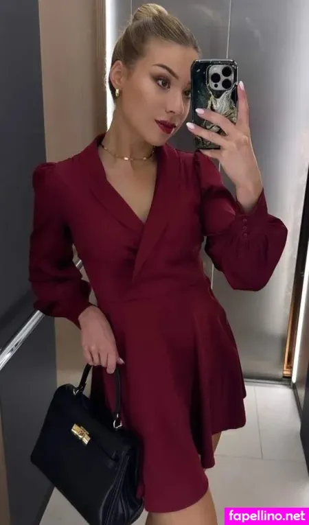 Justsayeleanor OnlyFans Thumbnail #O2PJ84BCEv