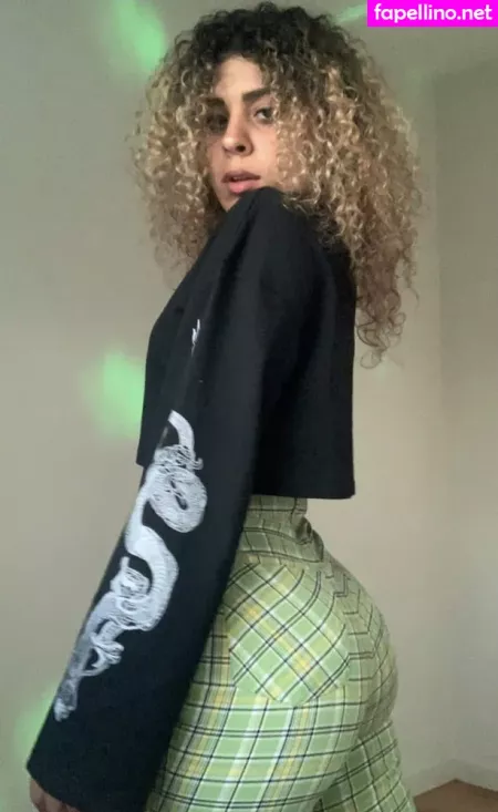 Justyeliz OnlyFans Thumbnail #c34hHCaKYu